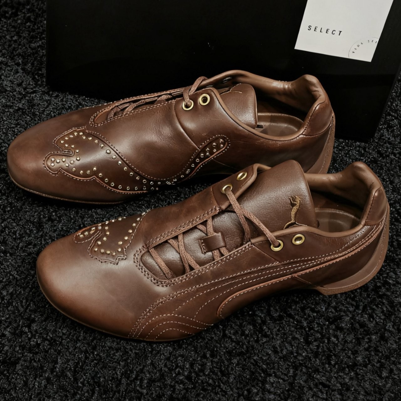 日本未入荷 PUMA FUTURE CAT STUDS ピューマ フューチャーキャット スタッズ エスプレッソ赤銅色 ゴールド 男女兼用スニーカー 405962-01