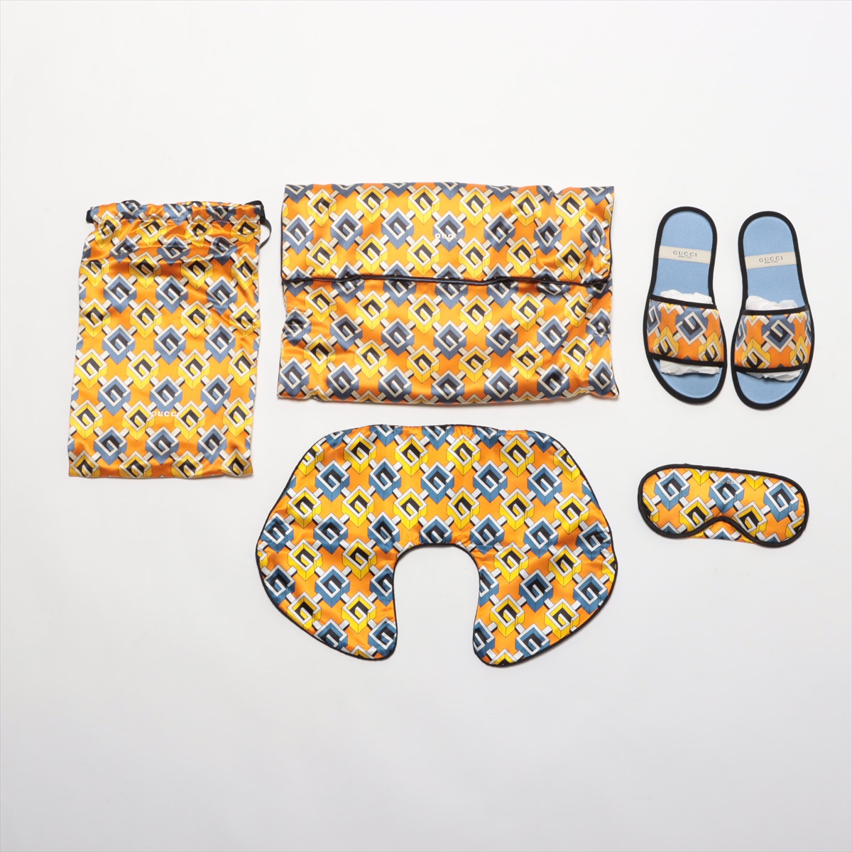 楽天市場】新品同様 ルイヴィトン アイマスク ネックピロー