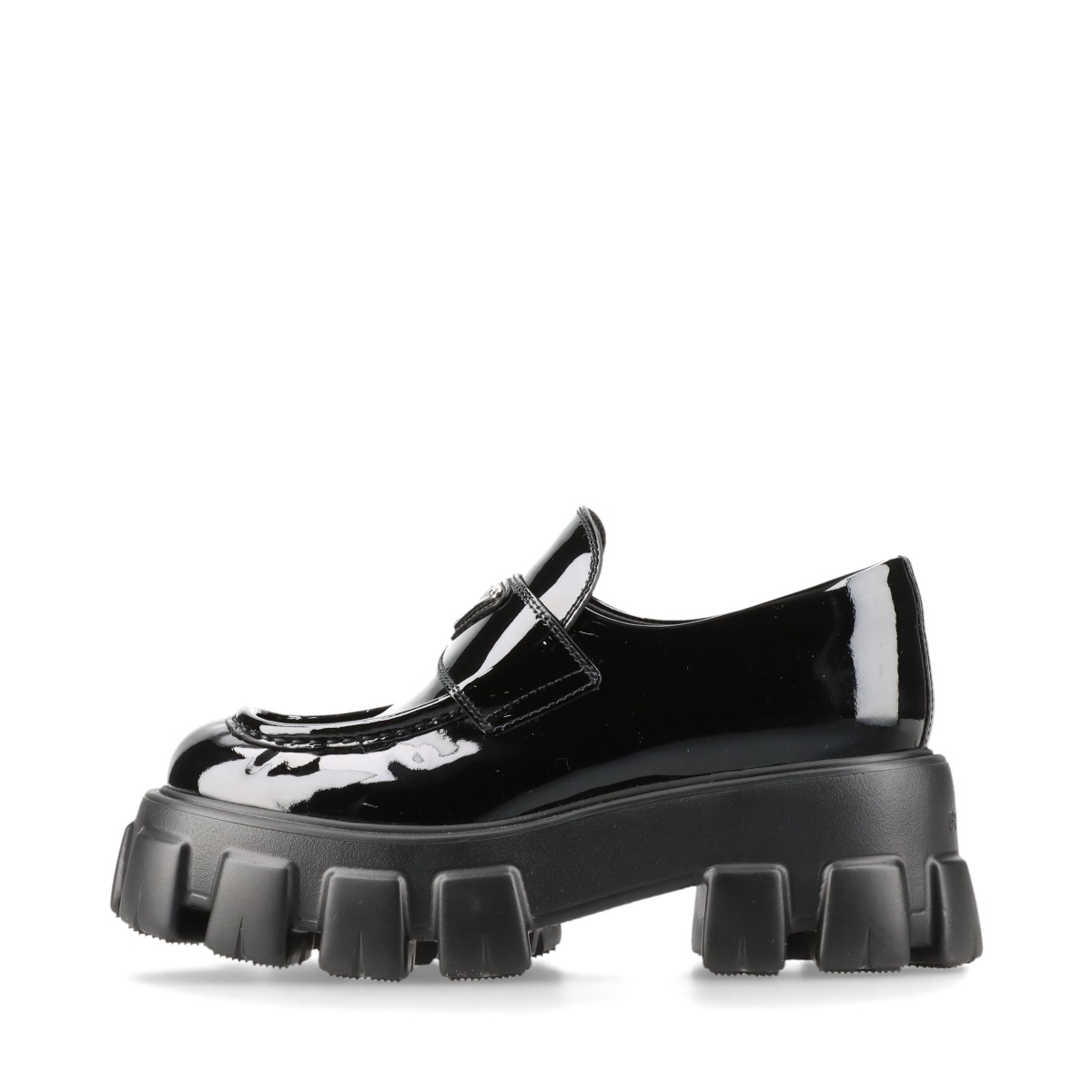 PRADA  モノリス  35   1/2 楽天市場】【飯能本店】 プラダ モノリスブラッシュドローファー