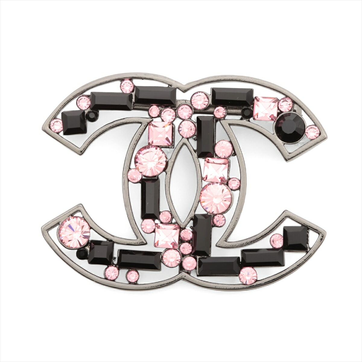 CHANEL ハート型ブローチ 鍵付き CHANEL ハート型ブローチ 鍵付き