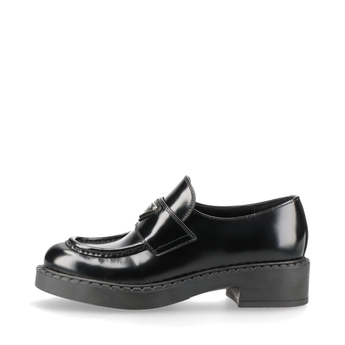 楽天市場】【飯能本店】 プラダ モノリスブラッシュドローファー #35