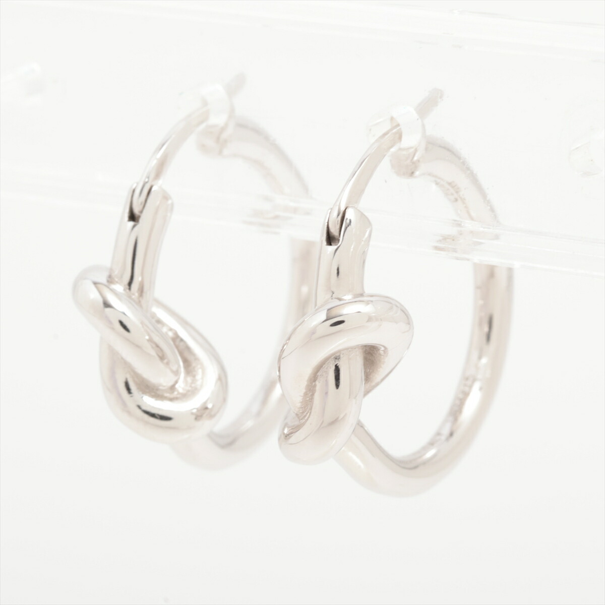 楽天市場】セリーヌ ノット スモールフープ ピアス/片耳 46N556【A