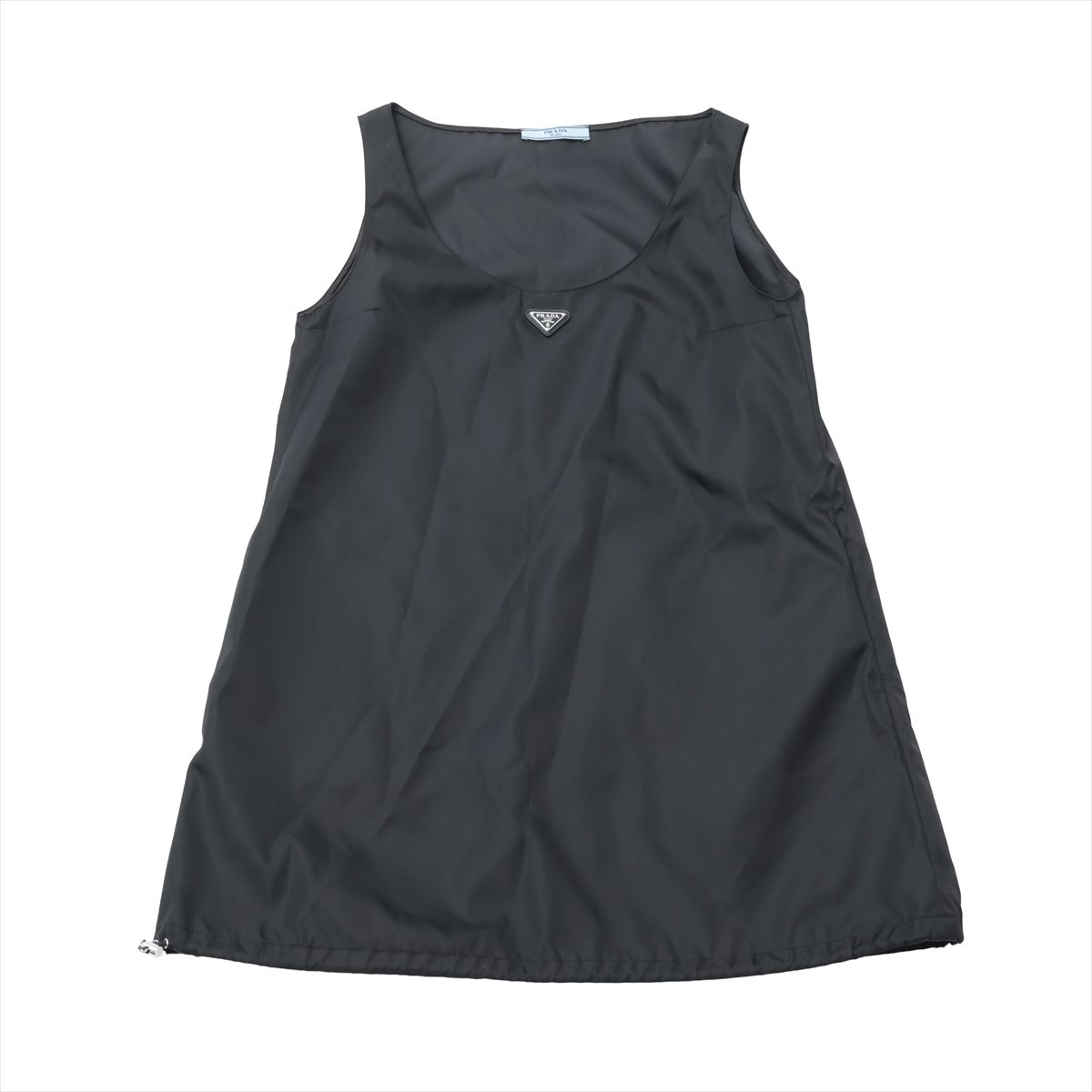 【中古】プラダ Re Nylon リ ナイロン 25年 ナイロン ノースリーブ衣装 38 レディース 黒いこと  23X725 ３角形ロゴタイプ ミニお召しもの