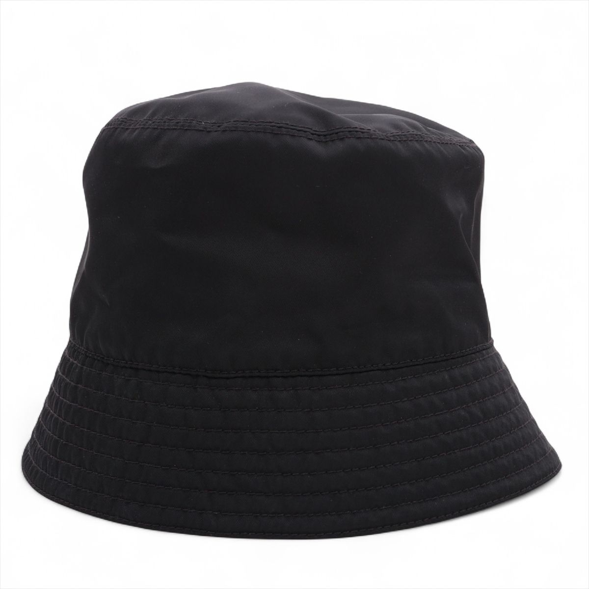 【中古】プラダ 1HC137 Re Nylon リ ナイロン 井戸釣瓶かぶり笠 M ナイロン 黒いこと