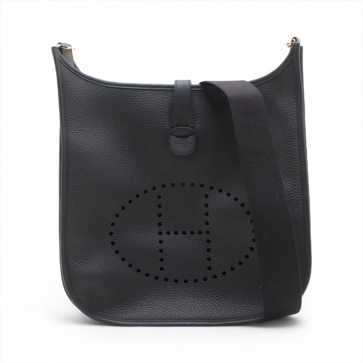 【中古】エルメス エヴリン3 33 GM トリヨンクレマンス 黒いこと ゴールド金具 G:2026年
