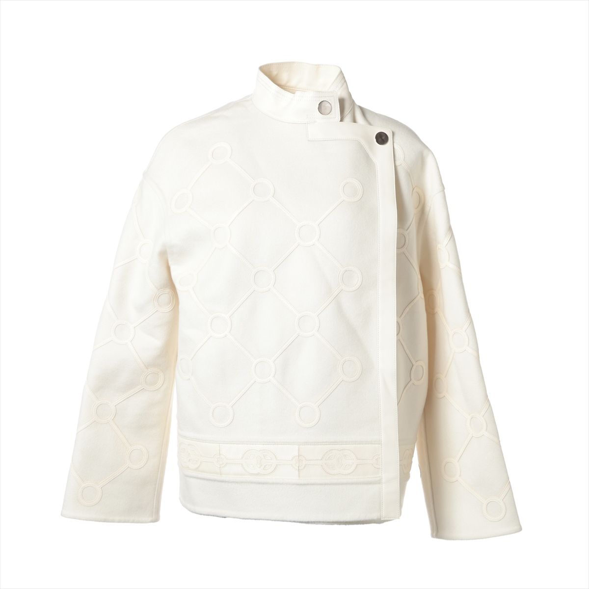 【中古】エルメス 22年 子ヒツジ人はだ×カシミール 上衣 34 レディース 象牙色  2E1114DZ DO RE BOUCLES ド・レ・ブックル