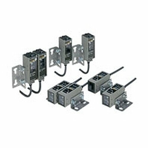 オムロン(OMRON) 耐油・長距離光電検知器(金属元素入れもの) E3S-CT11-M1J 0.3M