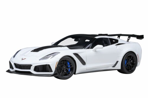 オートアート (AUTOart) 1/18 シボレー コルベット (C7) ZR1 ホワイト 完成品|アルメリア店