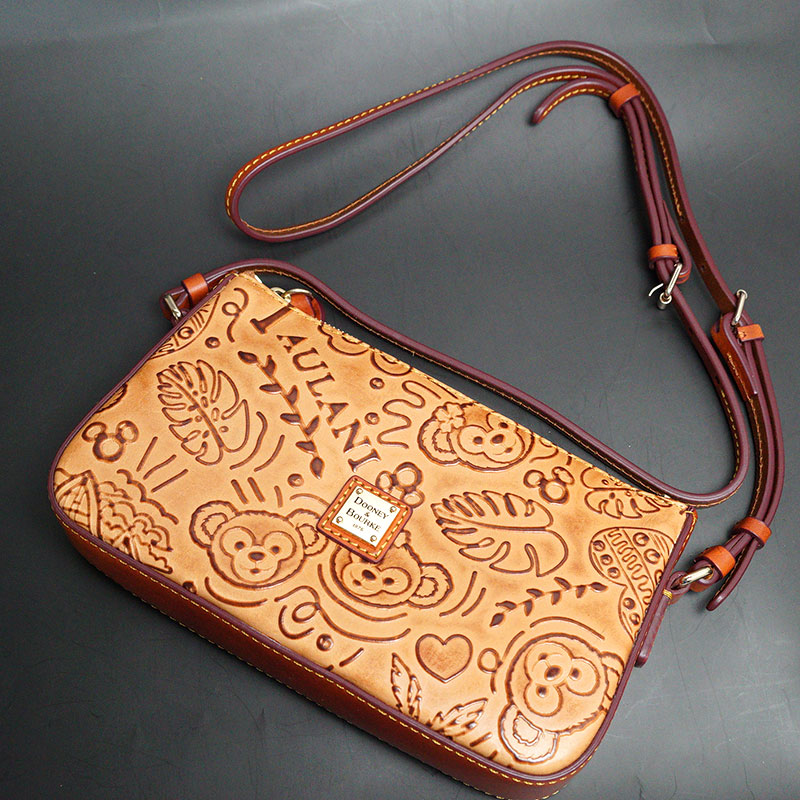 今月限定 特別大特価 ハワイ限定 ダッフィー シェリーメイ ショッピングトート バッグディズニー Dooney Bourke ドゥニー バーク ハワイ アウラニ ミッキー ミニー Aulani 60 Off Tiendabudada Com