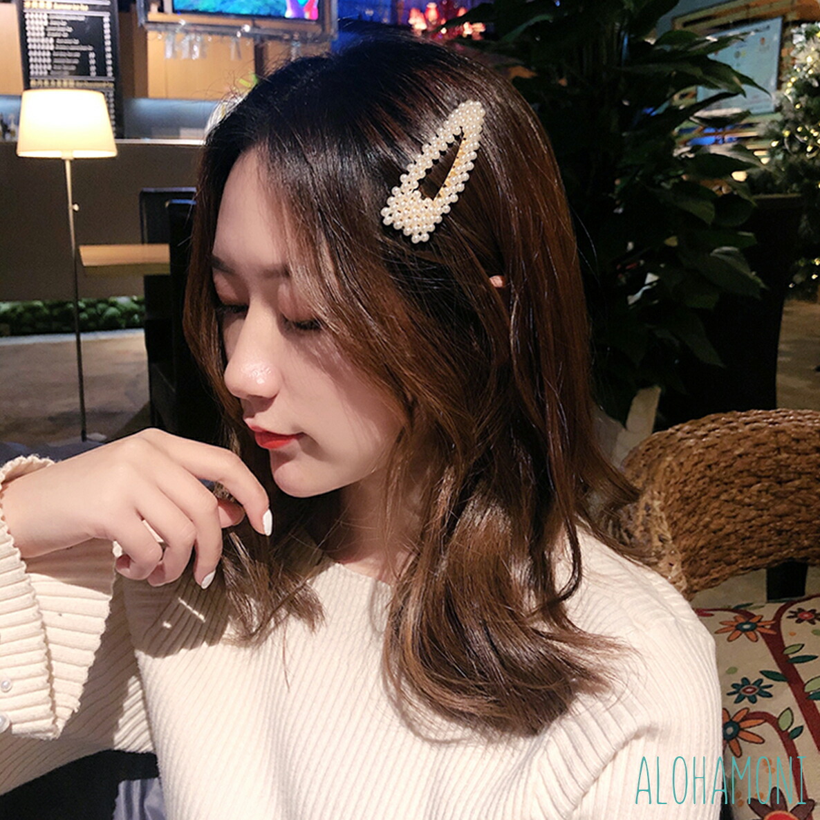 楽天市場 パール ヘアクリップ ヘアピン バレッタ ビッグ 大ぶり スリーピン パッチン留め バナナクリップ くちばしクリップ リッチパールヘアピン 前髪 ヘアアクセサリー 髪留め 髪飾り レディース Alohamoni 海外輸入アクセサリー