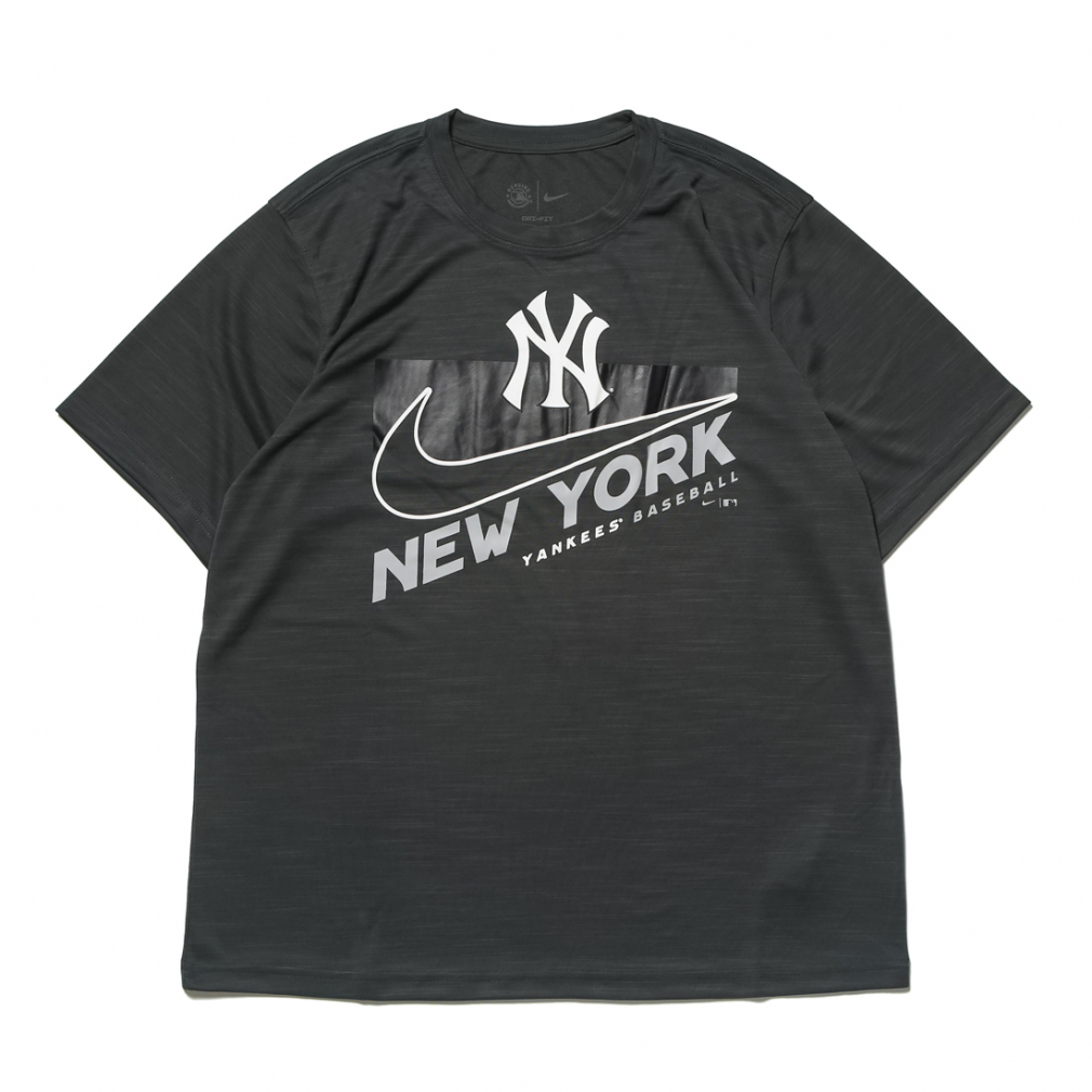 メール便可/取り寄せ NIKE NY YANKEES ホッケーシャツ