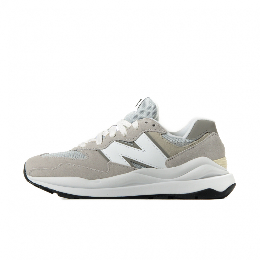 楽天市場】ニューバランス ML725 CI D スニーカー ： シルバー