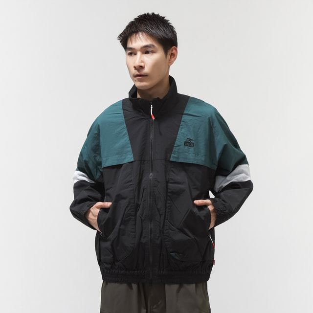 最大10％OFFクーポン 【4/4～4/10】 2026春夏 チャムス メンズ アウトドアカジュアル ジャケット Kearns Retro Sports Jacket CH04-1450 K098 : ブラック×ディープグリーン CHUMS