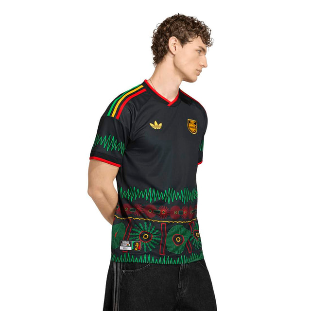最大10％OFFクーポン 【4/4～4/10】 アディダス メンズ サッカー/フットサル ライセンスシャツ ジャマイカ代表 26 アウェイ レプリカ ユニフォーム KD0957 : ブラック adidas 10,164円