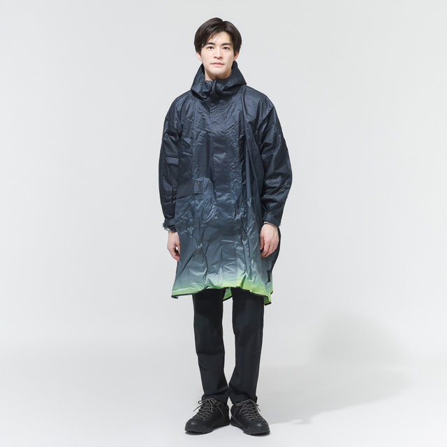 4/15限定★抽選で最大100％Pバック キウ アウトドアカジュアル レインウェア STANDARD RAIN PONCHO 2ND K404-249 : ネイビー×イエロー KiU