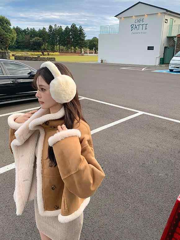 レディース 自動二輪車上衣 全毛糸 広広とした影ぼうし 照明ランプ色合い 加厚 毛皮付き添い人 遊撃手丈 厚地の外套 韓国 心地よい 優しいこと 軽さ 秋冬 普段使い走り 黒いこと 薄墨色 ベージュ