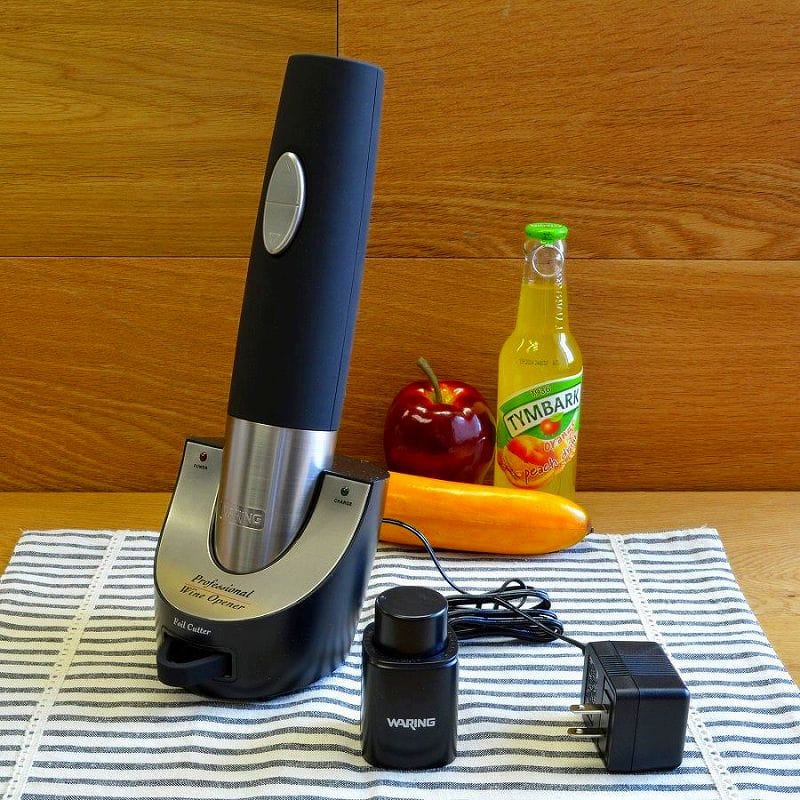 Waring Pro WO50B Cordless Wine Opener with Vacuum Sealer and Foiler Cutter Black