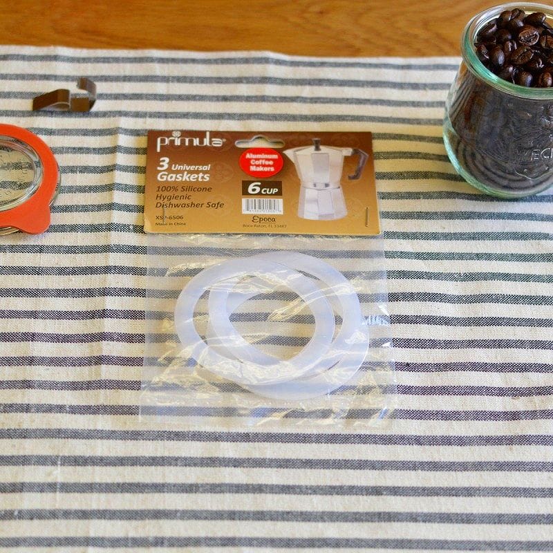 6優勝杯 エスプレッソポット用パッキン 3枚書き割り Delonghi EMK6に其れ相応 Primula Replacement Silicone Gaskets for 6 Cup Size Aluminum Espresso Pots, Set of 3