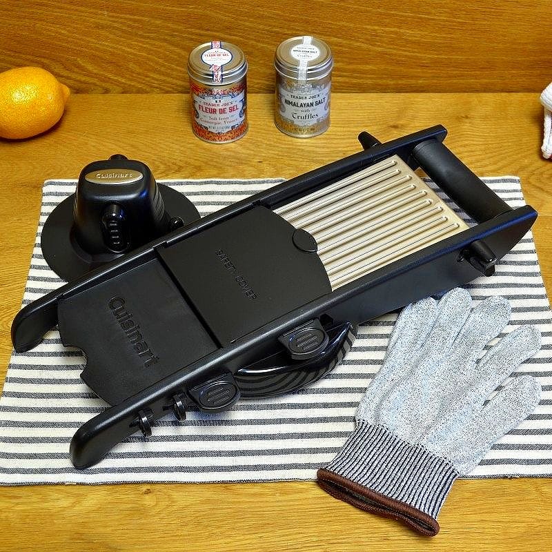 クイジナート スライサー マンドリン ブラック Cuisinart CTG-00-MAN Mandolin, Black