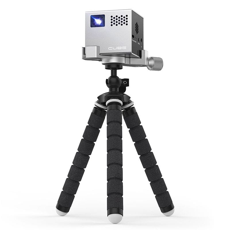 可動性映写機 最大限度120in RIF6 Cube Mobile Projector with 120-inch Display, Portable, Rechargeable, includes HDMI Cables and Tripod 家電