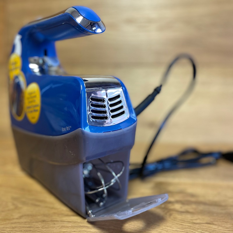 ハミルトンビーチ ハンドミキサー 6段階スピード調整 Hamilton Beach 62622 6-Speed Hand Mixer with Snap-On Case 家電｜アルファエスパス米国店