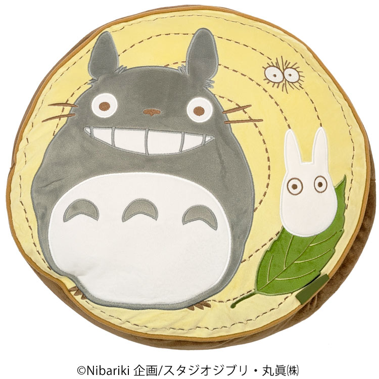 楽天市場】となりのトトロ ぬいぐるみ お昼寝クッション 大