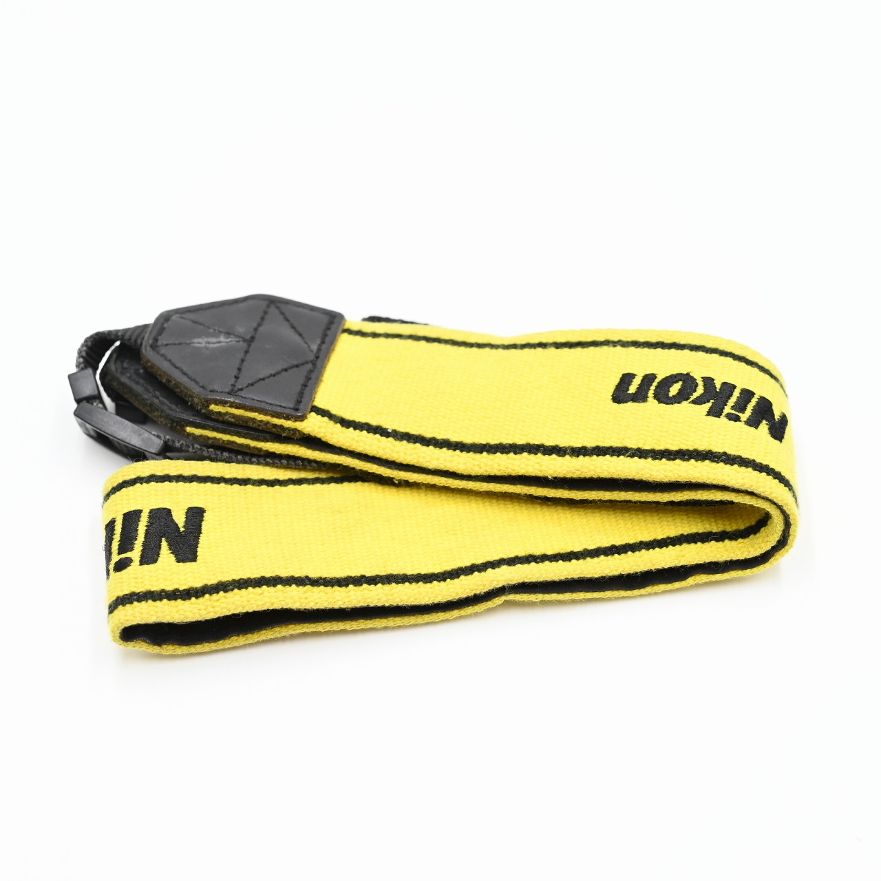 Nikon ニコン/プロストラップ/ブルー/イエロー/7981/Bランク/67【中古】 楽天市場】Nikon ニコン/プロストラップ/ブルー/イエロー/7981/B