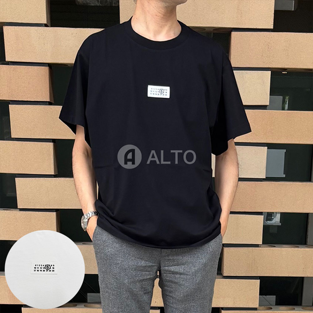 【2026春夏物モデル】MM6 メゾンマルジェラ　エムエムシックス ニューメリック コットン オーバーサイズ Tシャツ ナンバーロゴ SH0GC0032 M20170 半袖 メンズ ホワイト・ブラック☆選べる2カラー☆