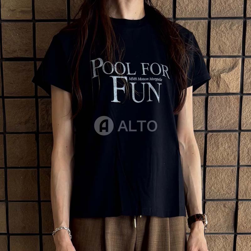 MM6 メゾンマルジェラ　エムエムシックス MARGIELA6 Pool for Fun TシャツS52GC0339 S24312 レディースブラック｜ALTO　店