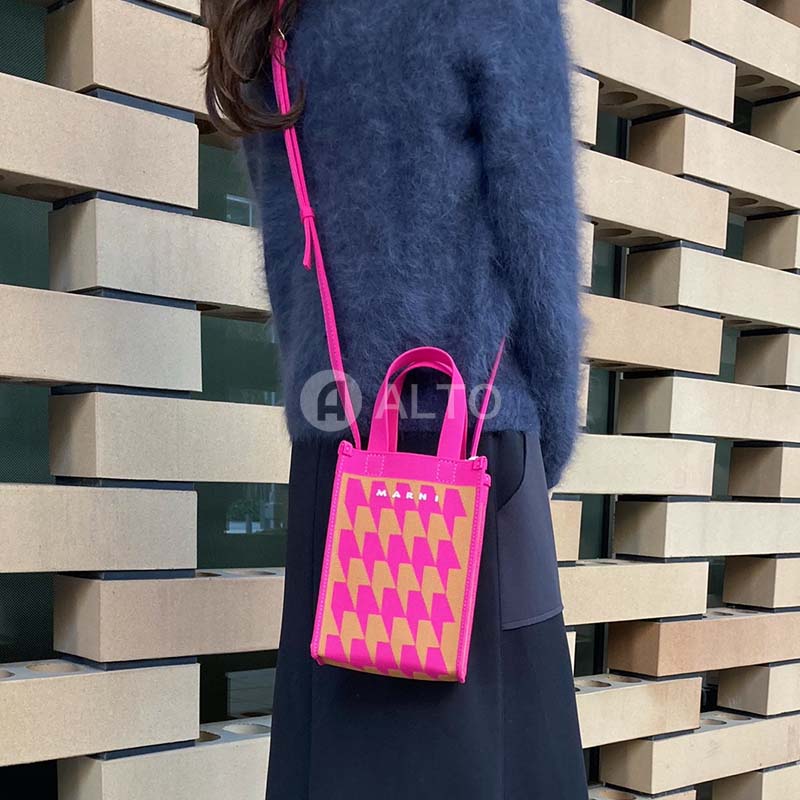 MARNI マルニ SHMP0085A1P4556 ZO422 千鳥格子 ジャガード　ナノ ショッピングバッグ レディース