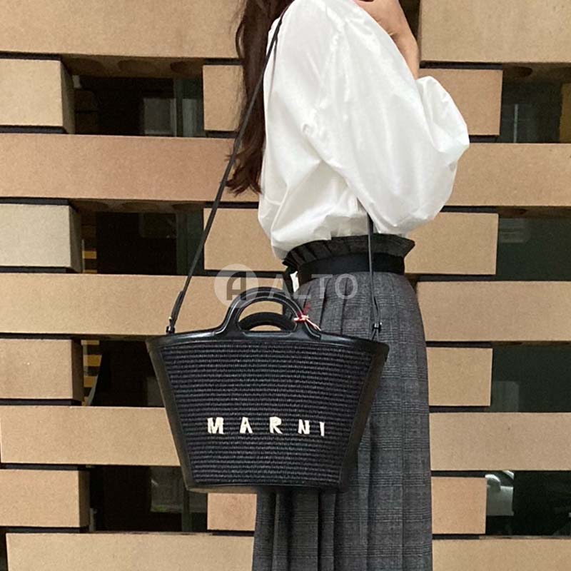 【楽天市場】 2023春夏入荷 MARNI マルニBMMP0068Q0P3860