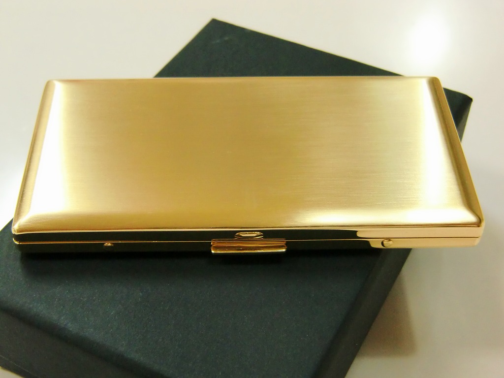 【PEARL】シガレットケース 薄型６本 ゴールドサテン 人気ブランド タバコケース レディース可 ロングサイズ可 100mm 真鍮製 金色 たばこ入れ リリースリム｜雑貨屋　AMATERASU