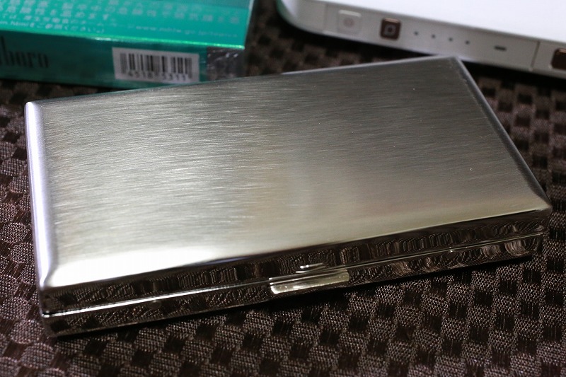 楽天市場 Pearl ブランドシガレットケース Iqos アイコス ヒートスティック専用 26本 シルバーサテン 銀色 アイコスケース 人気 たばこケース おしゃれ レディース メンズ Iqos ケース 父の日 プレゼント エリカ26 雑貨屋 Amaterasu