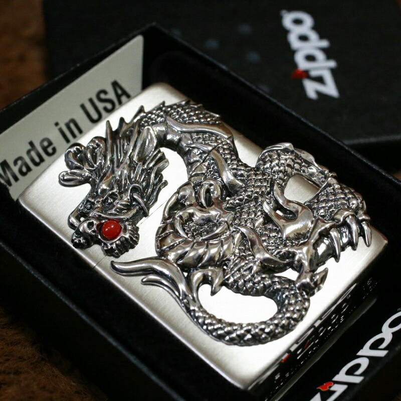 シルバーサテン地に重々しいドラゴンが美しいzippo シルバー Zippo ジッポ ドラゴンメタル 龍 レア 人気 ジッポ 竜 プレゼント 重厚ジッポ ドラゴン 銀 おしゃれ 送料無料 開運ジッポ レア 重厚ジッポ かっこいい Dragon 雑貨屋 Amaterasu