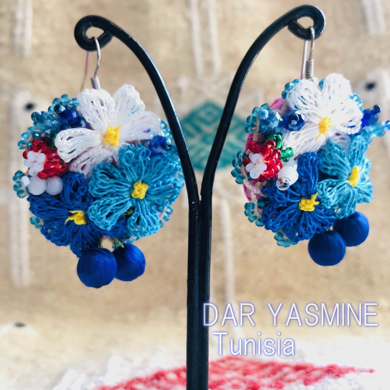 トルコの伝統手工芸品　oya刺繍　自然の中で深呼吸を「大天使アリエル～神の獅子」　oya刺繍　ピアス　1135　パーティー　プレゼント　コットン　シルク　刺繍　ビーズ　1点もの　オリジナル　