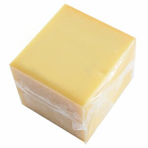 スイス産　グリュイエール　ブロック約1kg (不定貫7700円[税込]/kgで再計算)