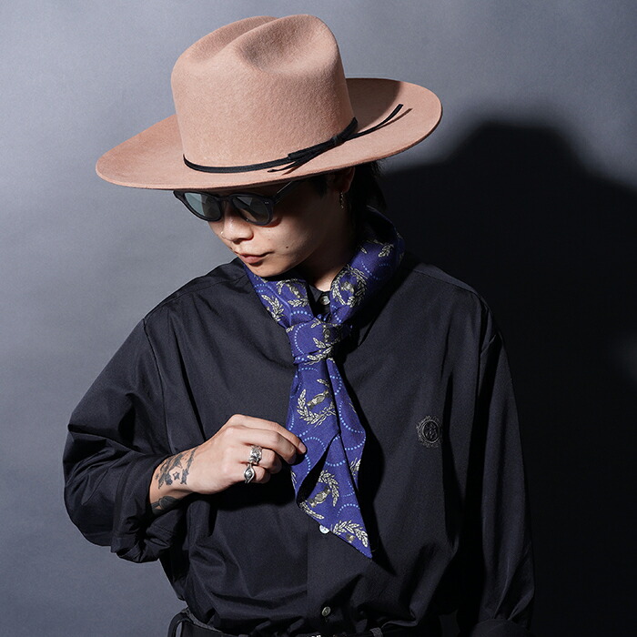 GLAD HAND グラッドハンド / 「SHAKE HAND - NECKERCHIEF / NAVY」ネッカチーフ / ストール / シルク / 小物 /アクセサリー / ヴィンテージ / カジュアル / アメカジ｜AMERICAN WANNABE