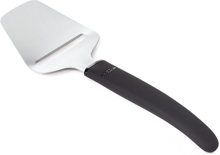 【最大2000円クーポン 4/17金 09:59まで】オクソー グッドグリップ ノンスティック チーズスライサー OXO チーズナイフ アメリカーナがお届け!