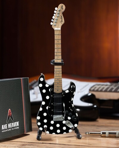 【美品】Fender フェンダー ストラトキャスター Buddy Guyモデル 楽天市場】Fender Mexico Buddy Guy Standard Stratocaster 新品