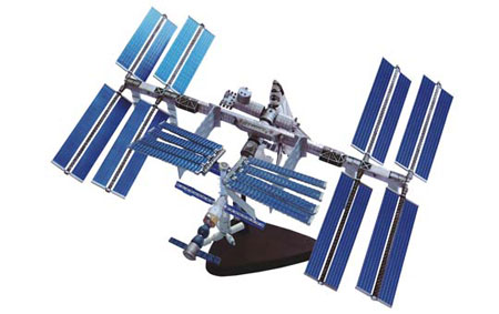 立体パズル 4D VISION 1/450 国際宇宙ステーション＆スペースシャトル（再販）[スカイネット]《取り寄せ※暫定》