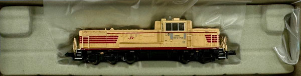 A1441 DE10-1755 国鉄特急色[マイクロエース]《発売済・在庫品》