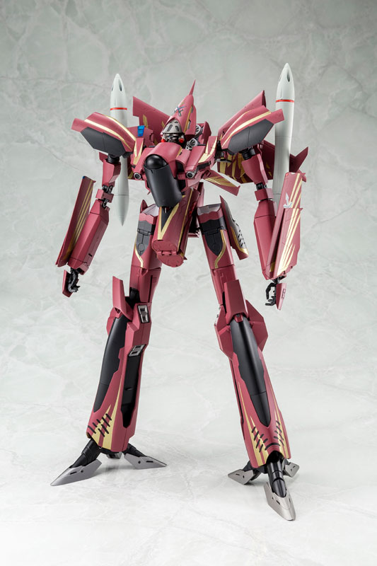 マクロスゼロ SV-51γ ノーラ・ポリャンスキー　最終決戦仕様 楽天市場】マクロスゼロ 1/60 完全変形SV-51γ ノーラ