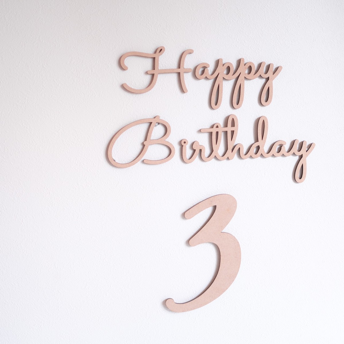 木製 レター バナー 数字 BIG NUMBER Happy Birthday 誕生日 飾り ガーランド ハッピー バースデー フォト  ウッド ベビー グッズ アイテム 1歳 2歳 筆記体 パーティー ホーム おしゃれ 祝い 記念 ファースト ブース 飾りつけ 飾り付け ナンバー  wood