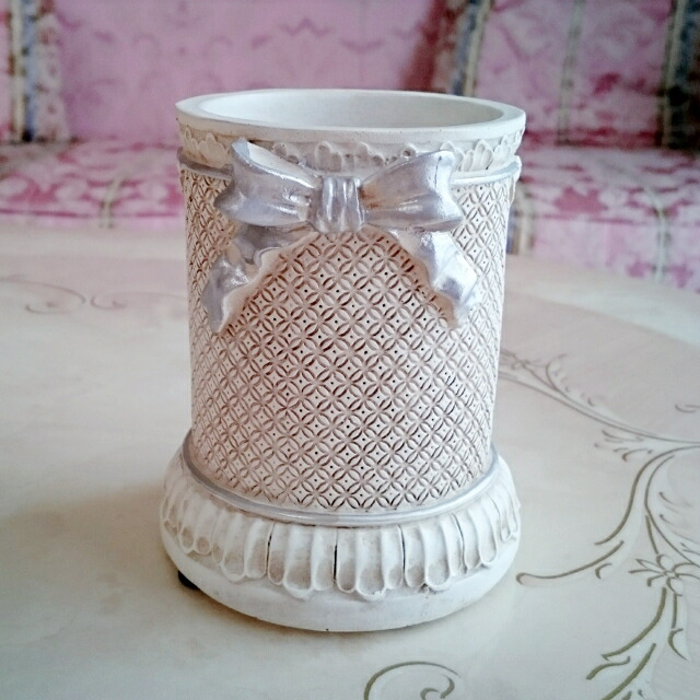 楽天市場】オーバル小物入れ ゴールドローズ 【薔薇雑貨 ローズ雑貨