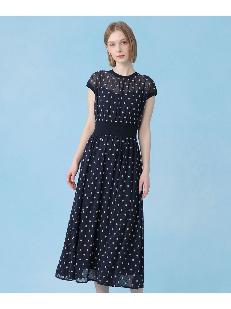 SUMMER OFFICE WEAR｜冷やりとしたに整う、夏の通い表現スタイル