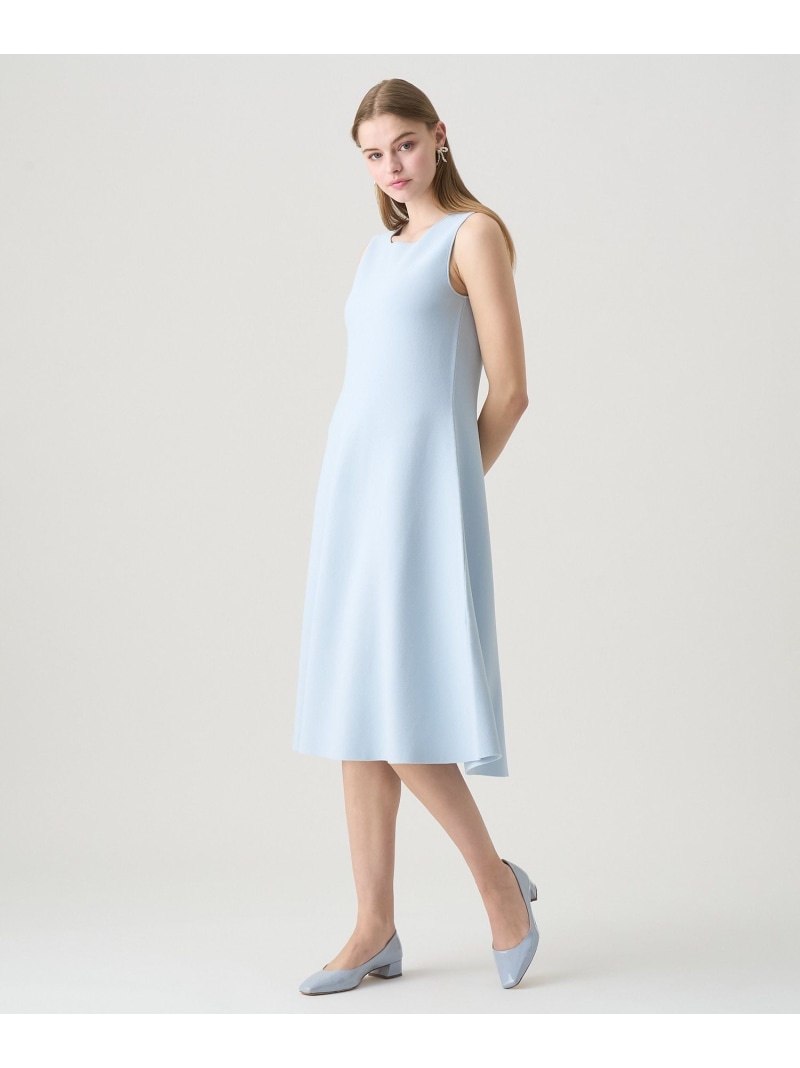 SUMMER OFFICE WEAR｜冷やりとしたに整う、夏の通い表現スタイル