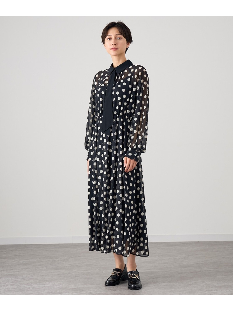 SUMMER OFFICE WEAR｜冷やりとしたに整う、夏の通い表現スタイル