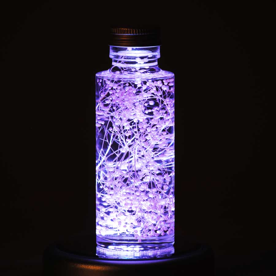 楽天市場 美しく輝かせるｌｅｄスタンド付 ハーバリウム かすみ草 パープル 安藤ミシン商会