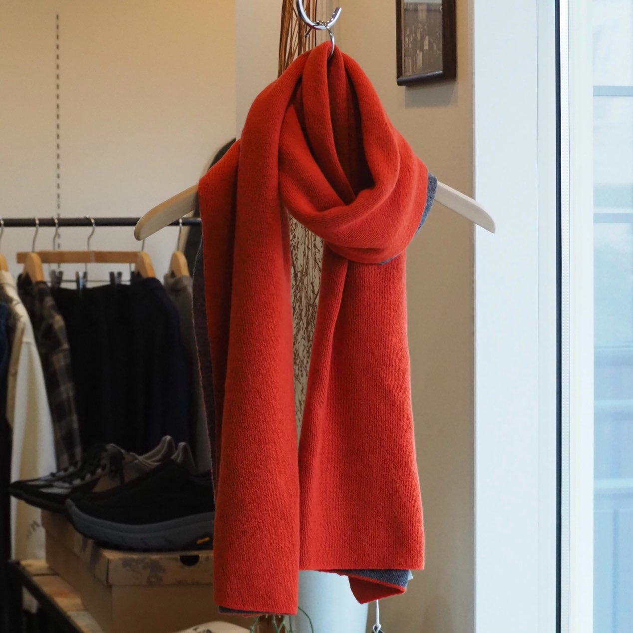 【希少性の高いウールを使用したリバーシブルショール】amne(アンヌ）/FINE WOOL reverse shawl /ショール/25AW