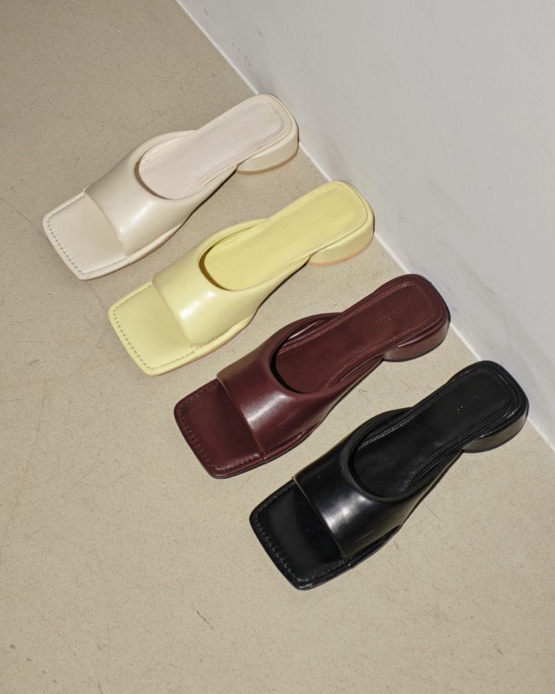トゥデイフル todayful スクエア　サンダル　白 トゥデイフル todayful スクエアサンダル白